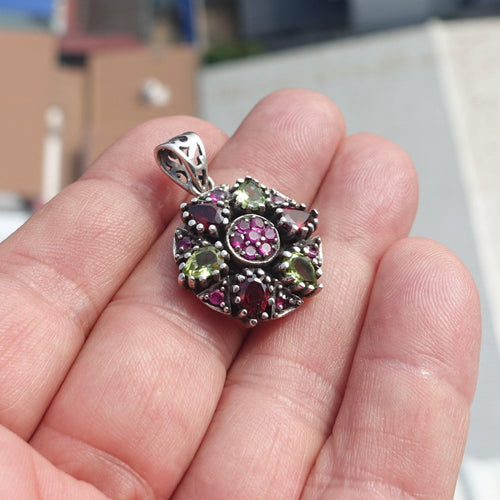 Garnet Peridot Silver Pendant, Star shaped Sterling Silver Gemstone Pendant with Garnet, Peridot and Rubies, Symmetric Amulet, Sterling silver pendant-1