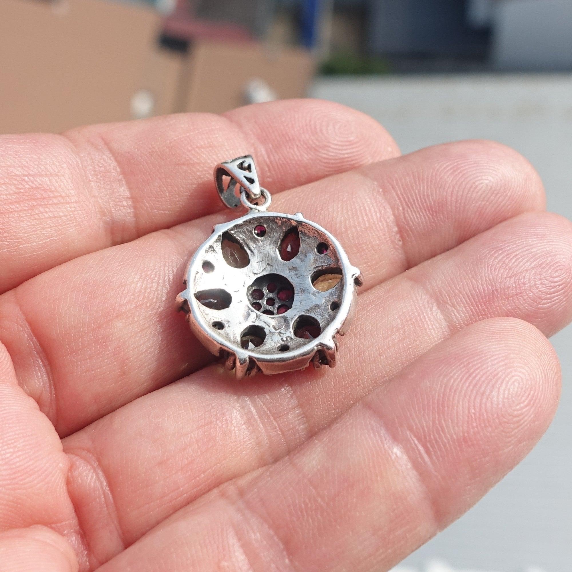 Garnet Peridot Silver Pendant, Star shaped Sterling Silver Gemstone Pendant with Garnet, Peridot and Rubies, Symmetric Amulet, Sterling silver pendant-4